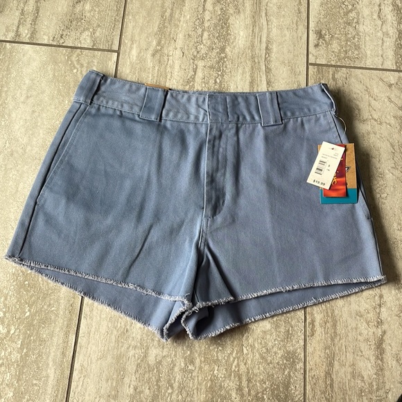 Di lies,Juniors blue short,2front slide pockets,2back pockets,high rise,twill - Picture 5 of 16